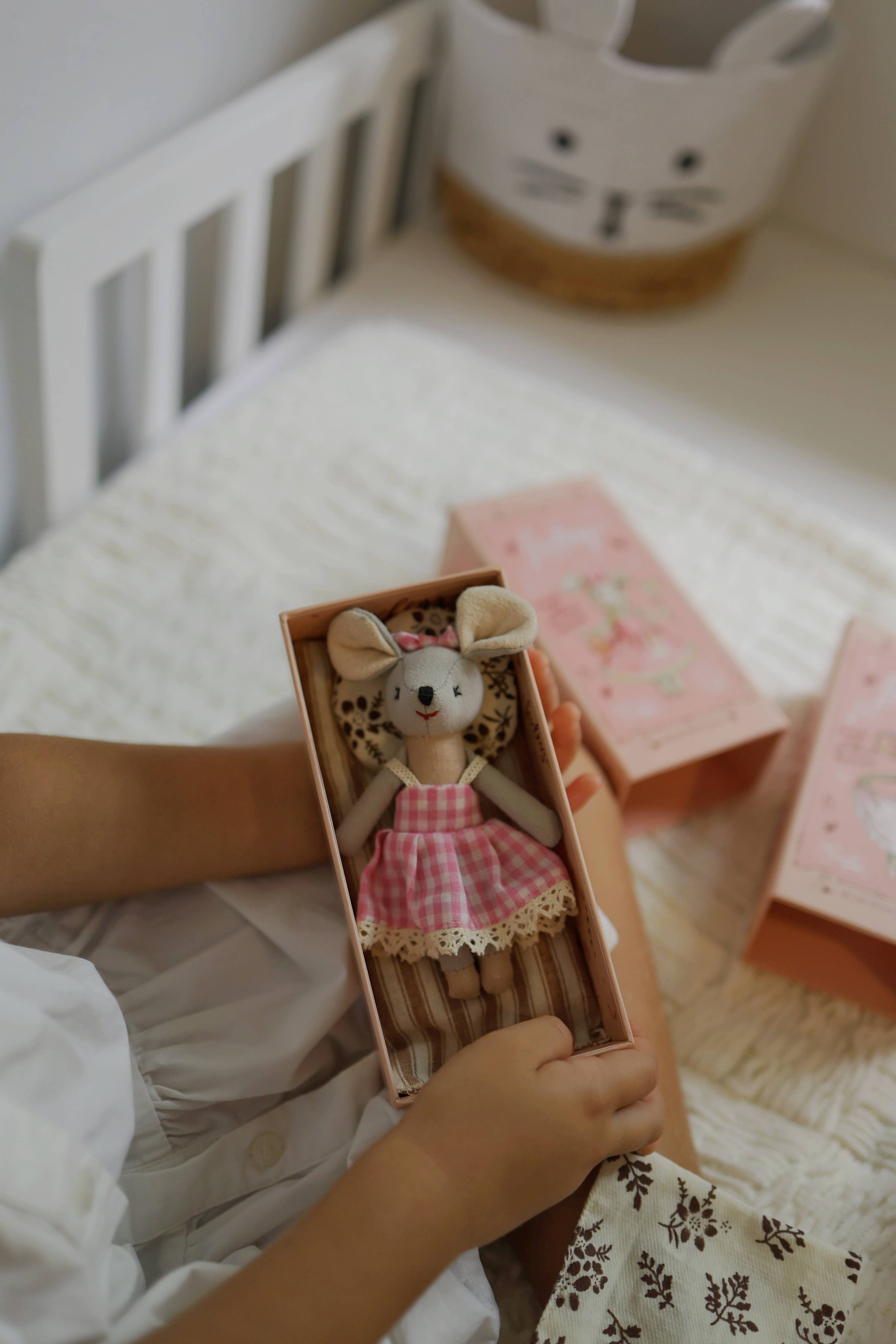 Levlovs Mouse Lulu in a Box with the Bedding Summer Gift