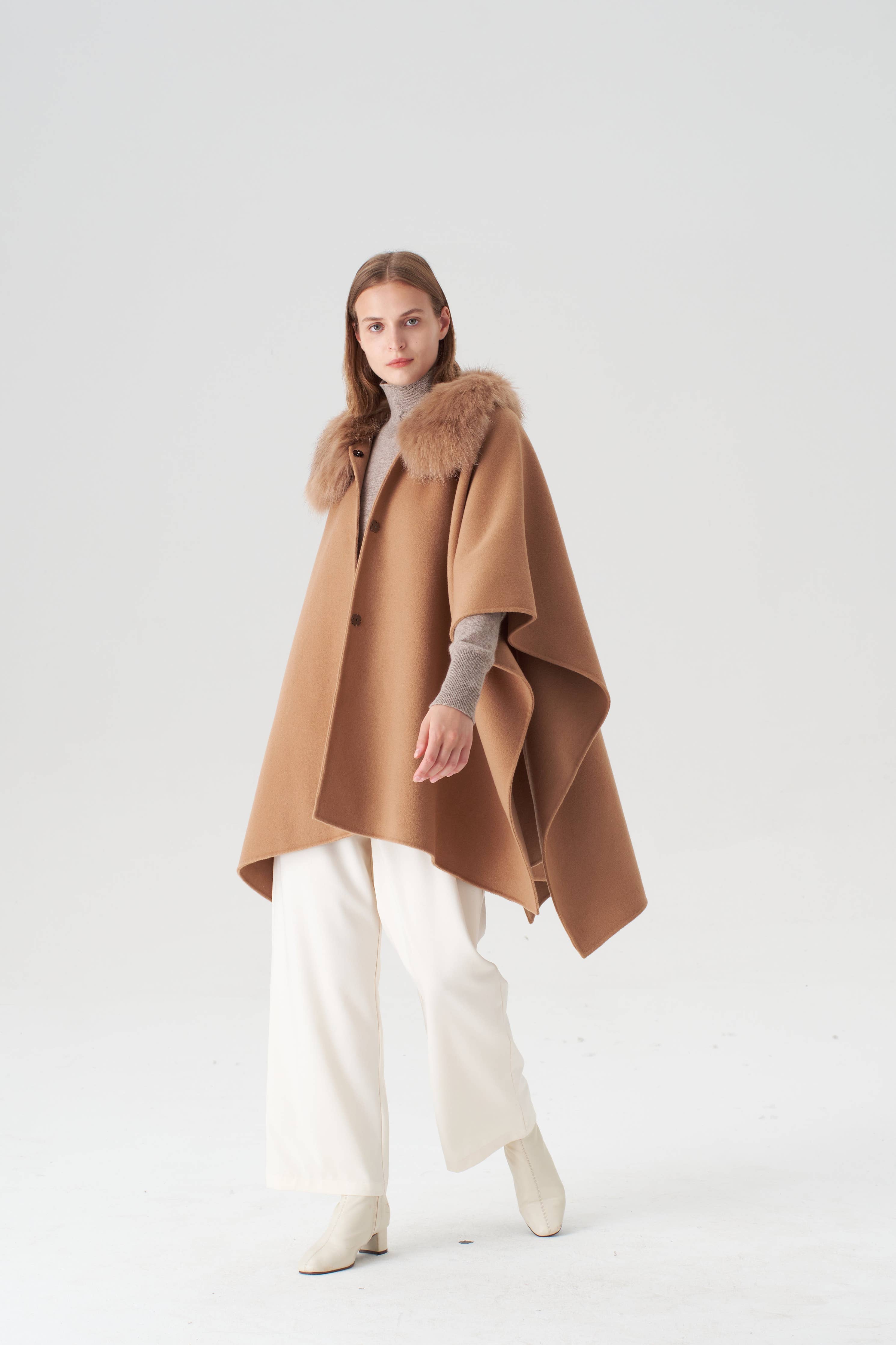 Cashmere Cape with Detachable Collar
