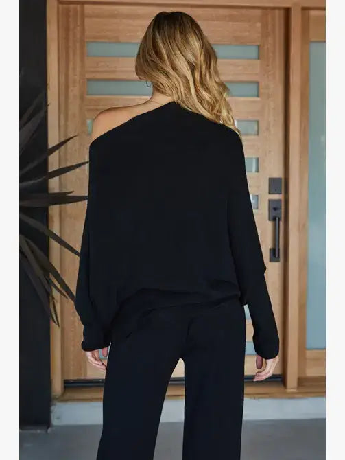 ASYMMETRICAL SWEATER